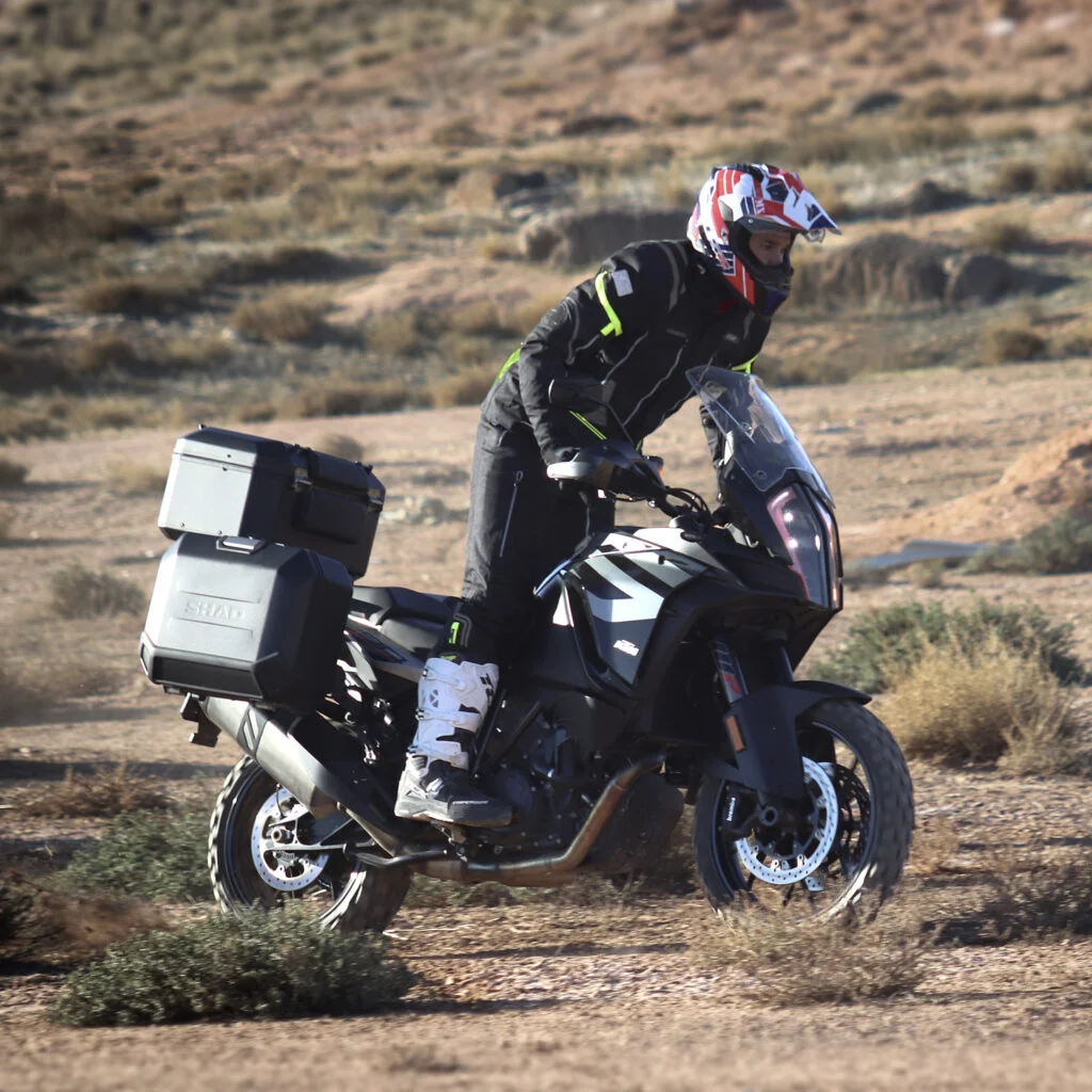 MALETA LATERAL DERECHA TR36R TERRA BLACK - Imagen 9